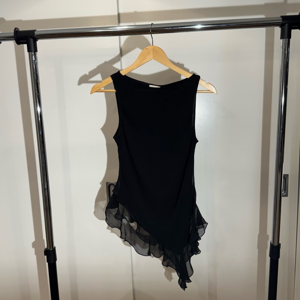 Aritzia - Wilfred Elysian top - Size S